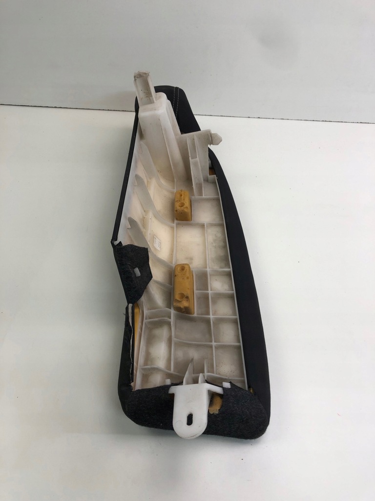 фото №9, Toyota avensis t-27 завершение сиденье левая 71751-05010