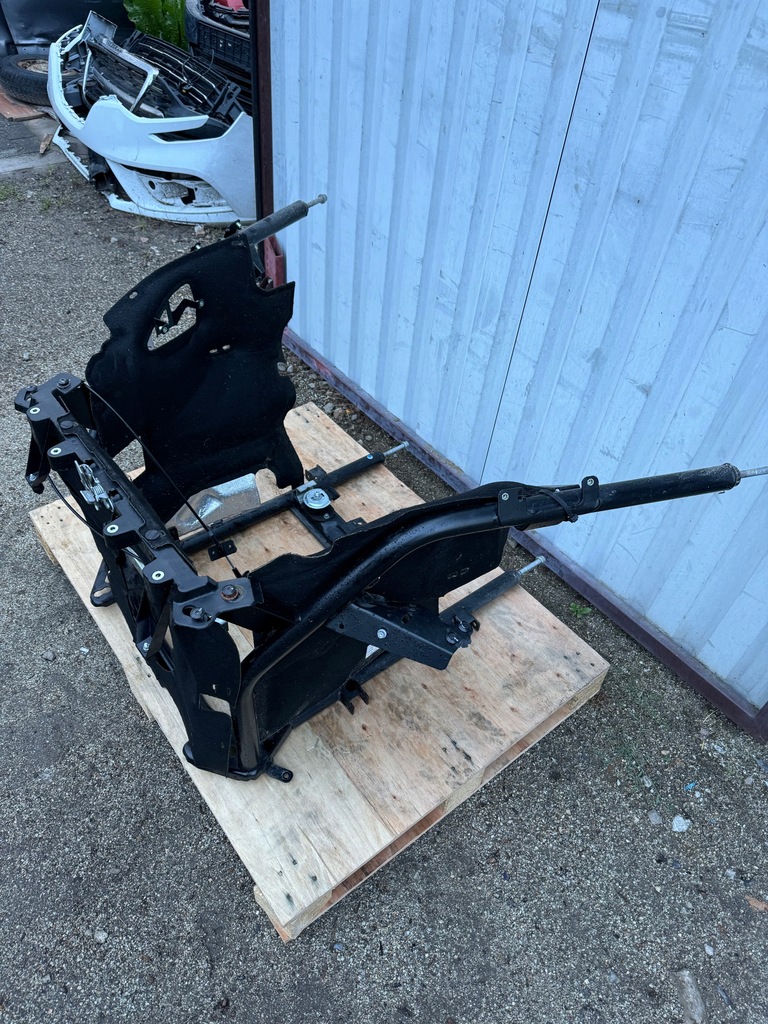 фото №1, Microcar m.go due подрамник подрамник рама перед