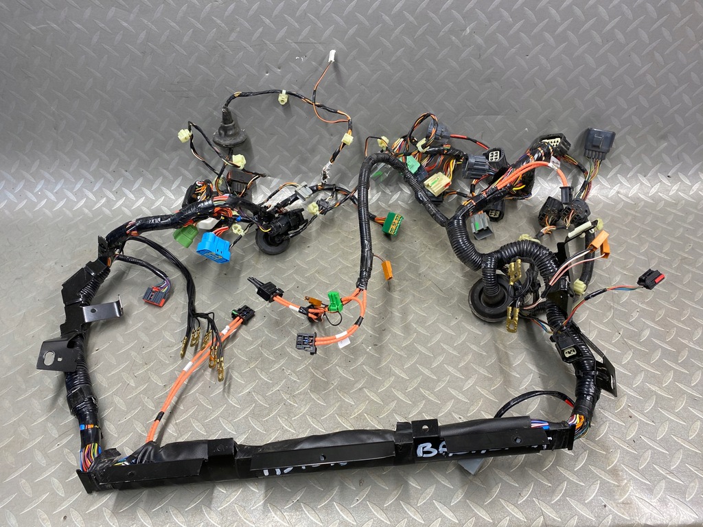 фото №5, Жгут задняя багажника aston martin db9 5.9 v12 volante комплектная