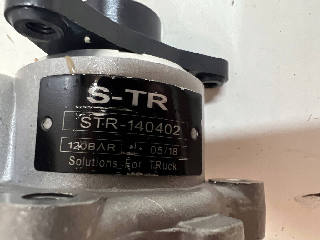 фото №8, Renault master ii 2.2 2.5 dci насос hyudrauliczna редуктор рулевого