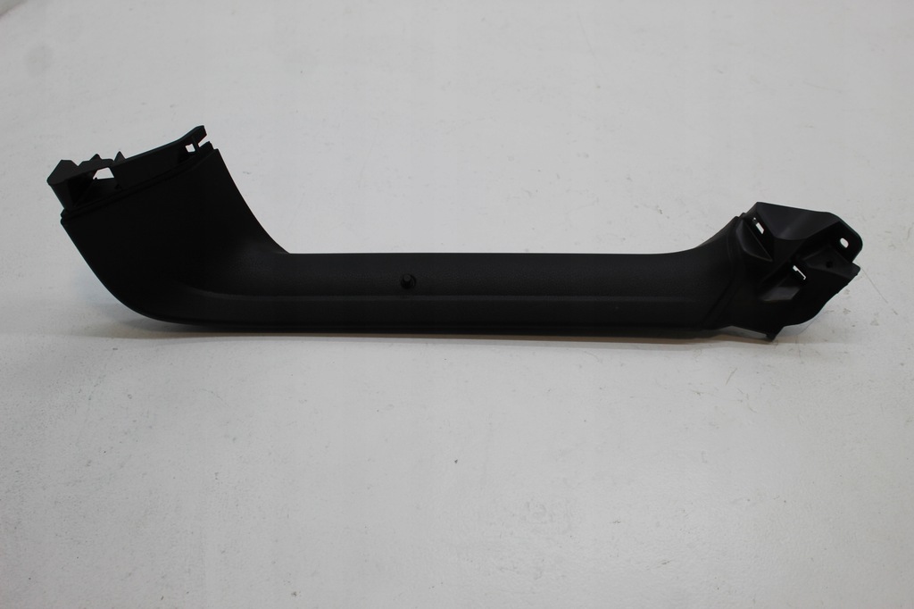 фото №1, Audi q3 83f обивка крышки багажника 83f867608