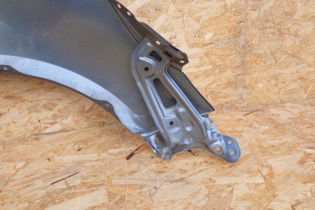 фото №13, Toyota corolla e21 sedan крила перед лівий