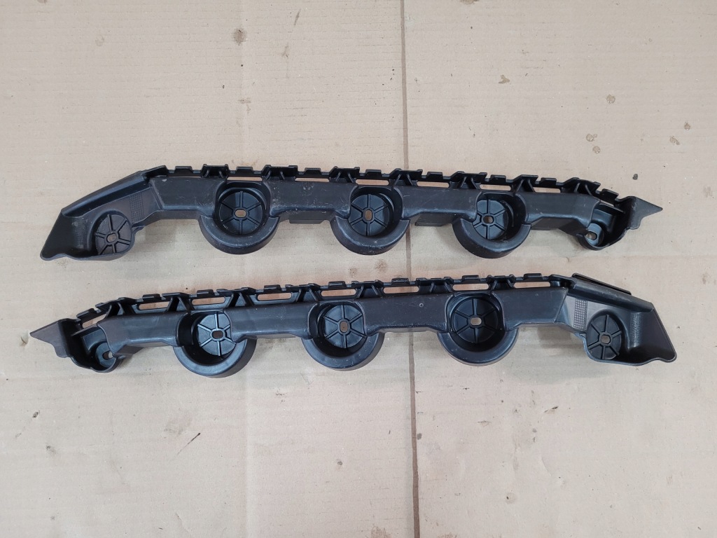 фото №1, Направляющая бампера tylko левый задняя skoda fabia iii универсал