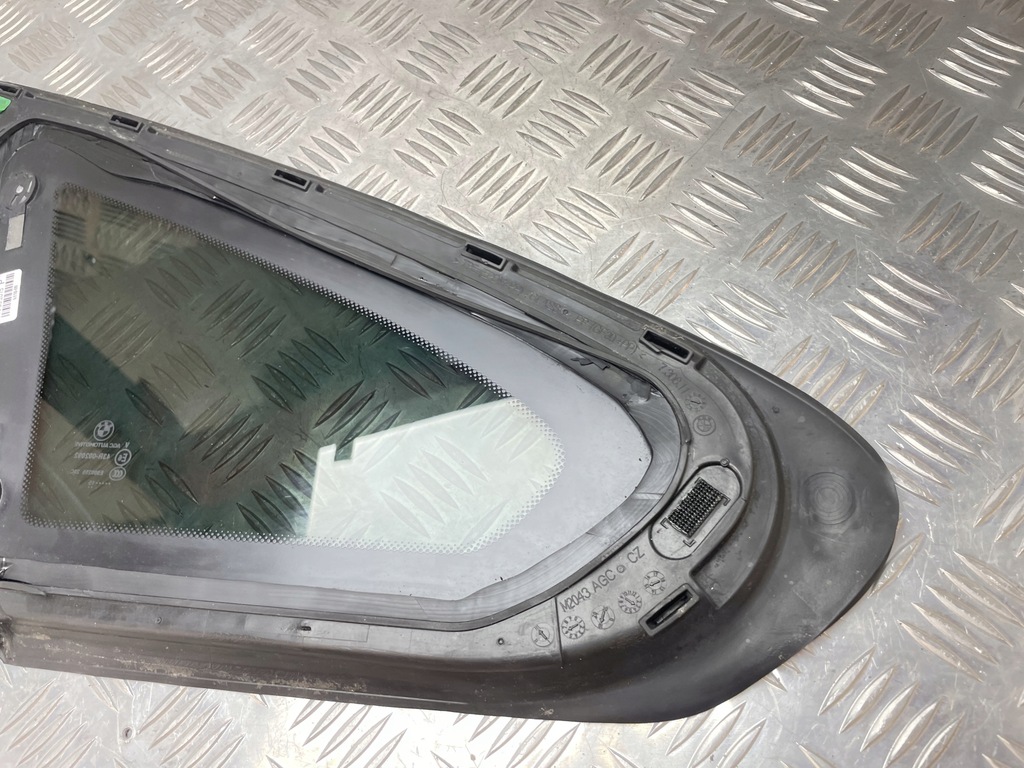 фото №8, Bmw f36 скло кузовна трикутник правий задня