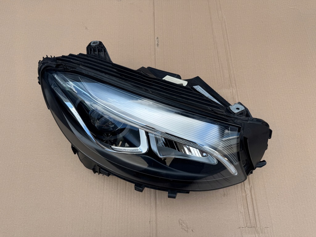 фото №1, Mercedes glc 253 лампа правая full led комплектная