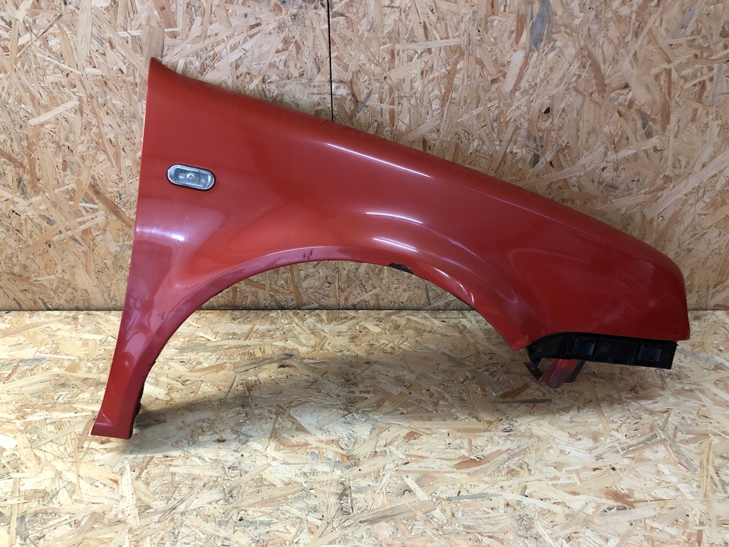 фото №1, Крыло правый volkswagen golf iv la2y