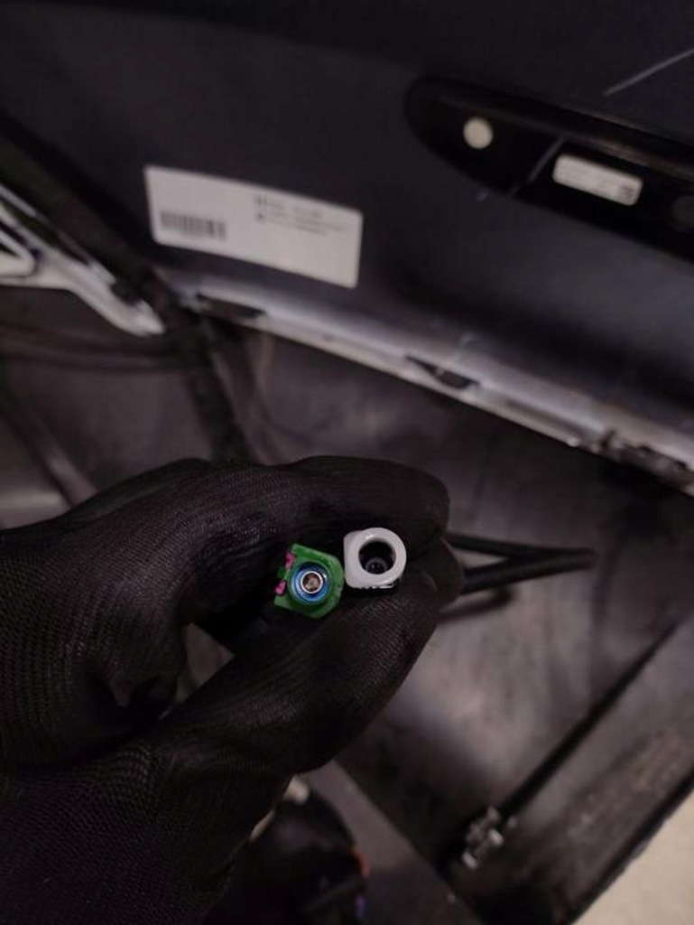 фото №13, Porsche taycan 9j1 2021 бамперы 9j1807568 turbo s