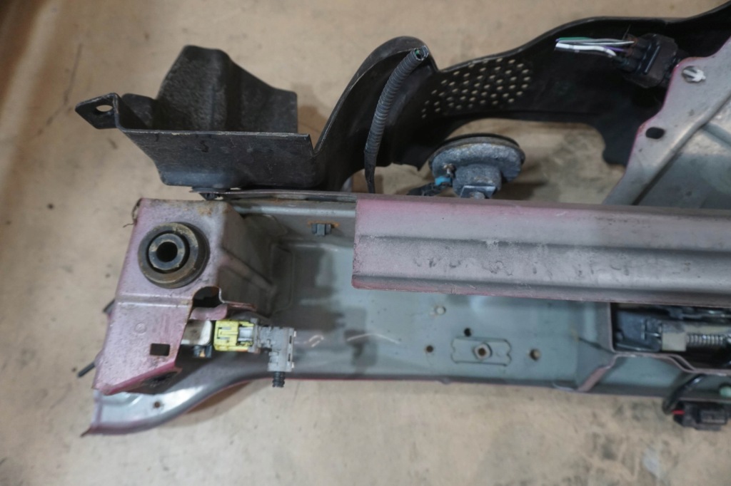 Mitsubishi asx 2010-2016r верхний усилитель ремень передний 5256b338 Доставка