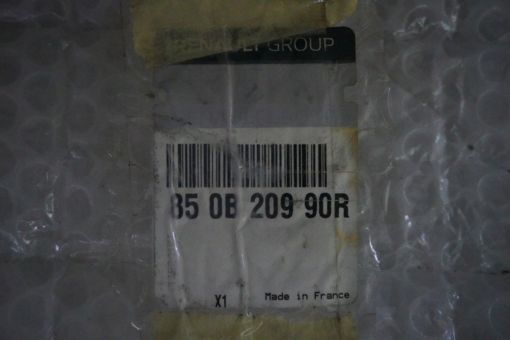 Renault kadjar 15-18 заводской новый бампер задняя задний 4 pdc оригинал оригинальный номер в Украине