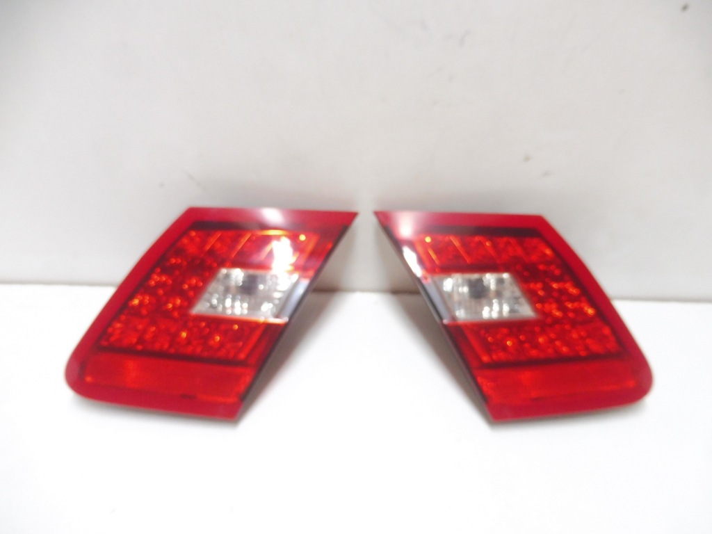 фото №1, Mercedes a212 лампи задня задні комплект