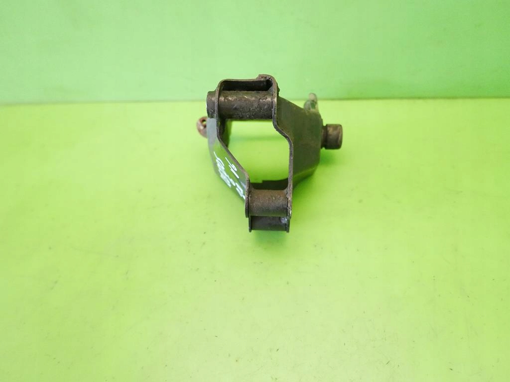 фото №8, Кронштейн кронштейн кронштейн mazda xedos 6 2.0 v6 94-97