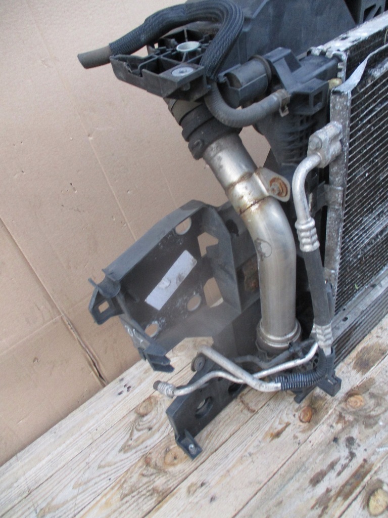 фото №2, Pas передній радіатор renault scenic iii 1.5 dci