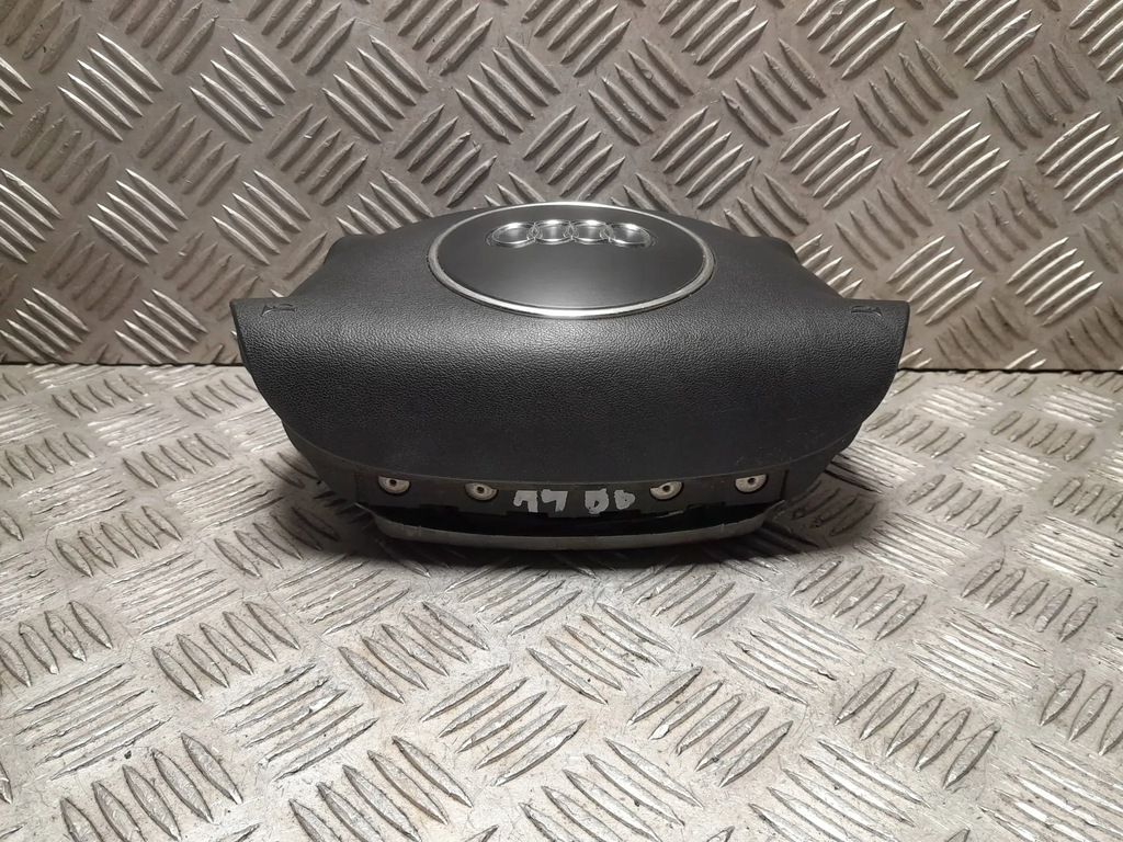 фото №5, Audi a3 8p подушка подушка безопасности руля 8p0880201d