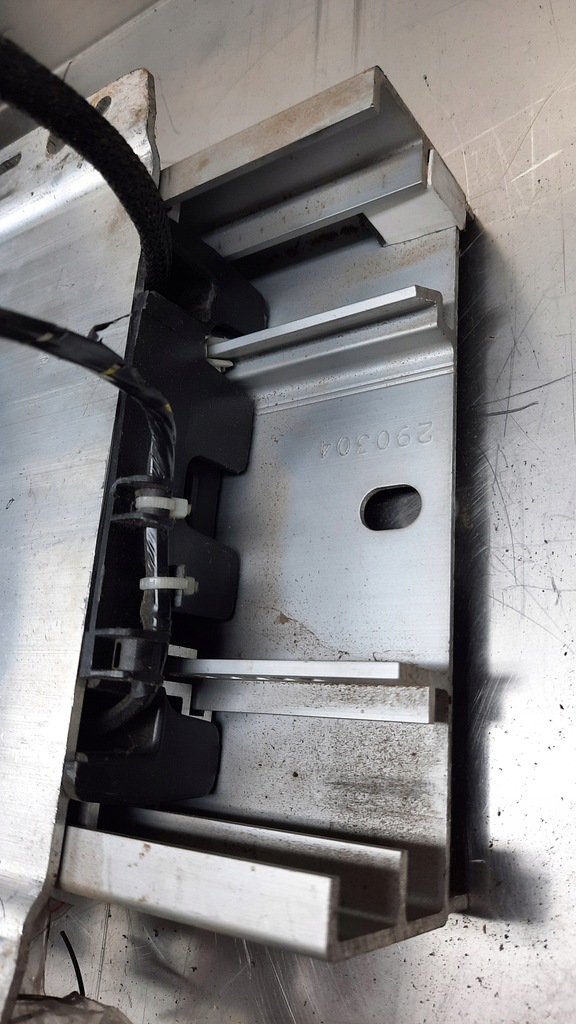 фото №7, Напрямна підлокітник renault scenic ii 03-05r