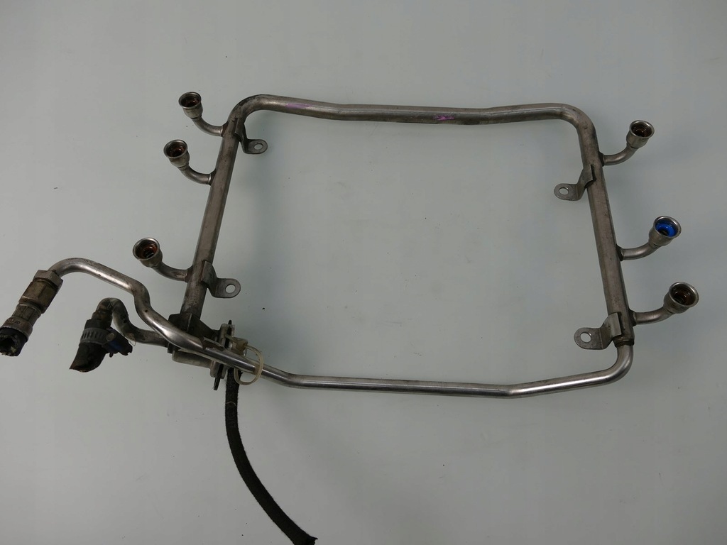 фото №7, Audi a8 d2 2.8 молдинг упорскування пального регулятор