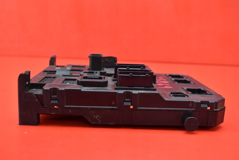 фото №5, Коробка предохранителей bsi peugeot 206 1.4 hdi 70 km 02-09