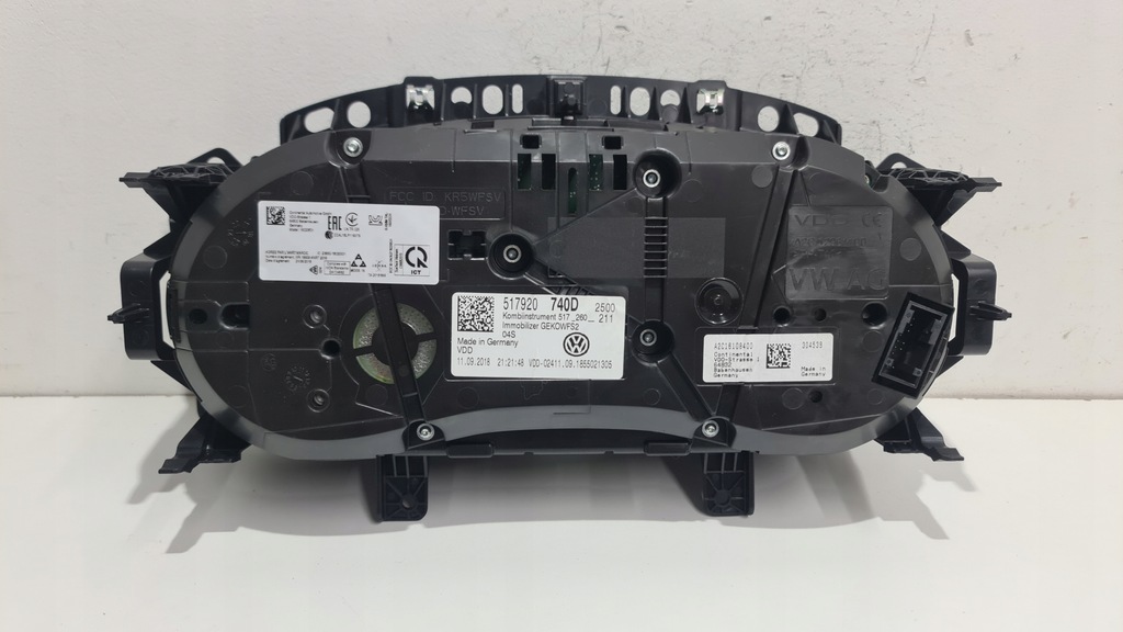 фото №5, Лічильник прилади volkswagen оригінальний номер 517920740d
