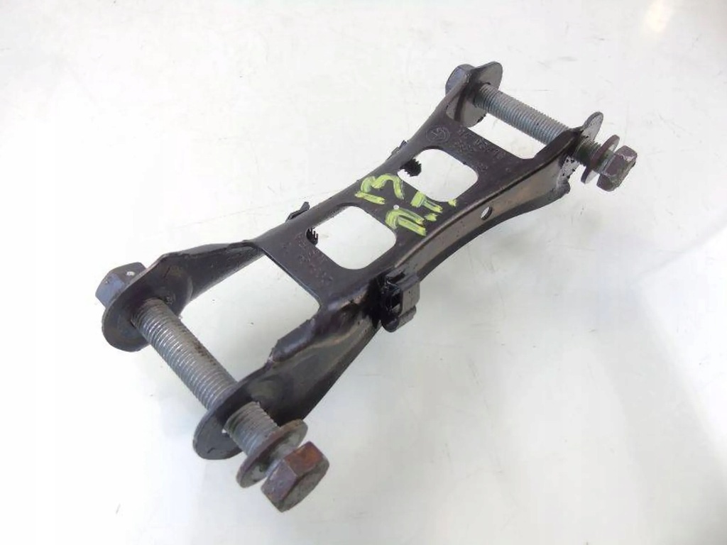 фото №1, Bmw i3 l01 рычаг правый задняя задний 6867882 задняя