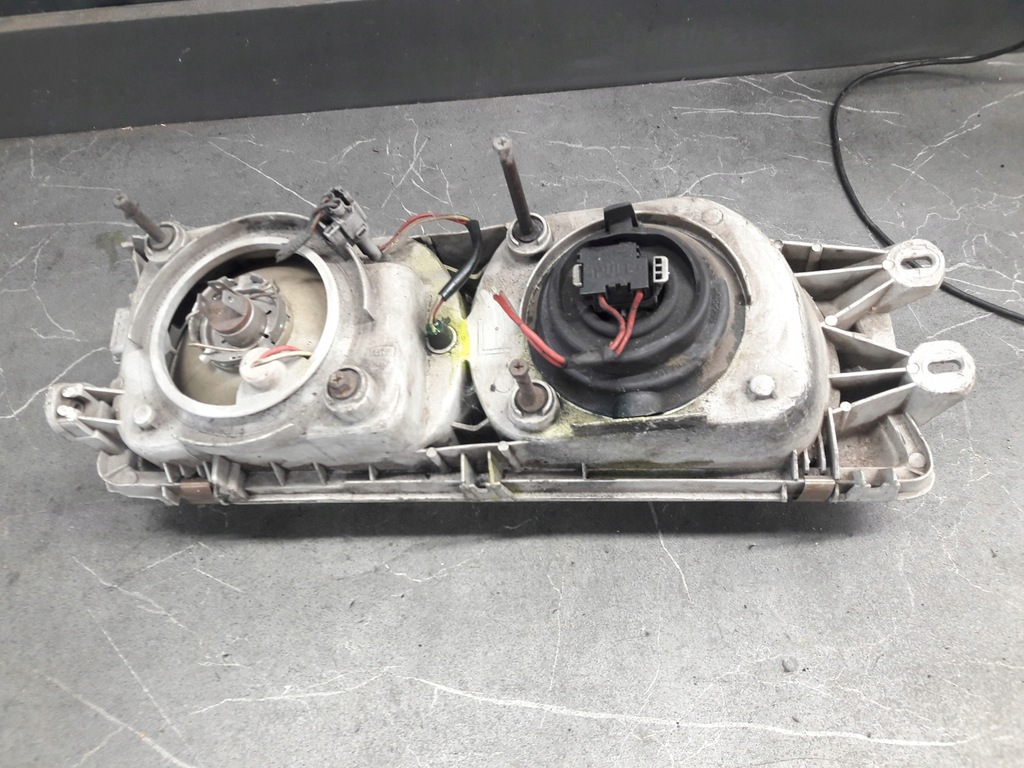 фото №8, Фара лівий mitsubishi galant iv e30 koito