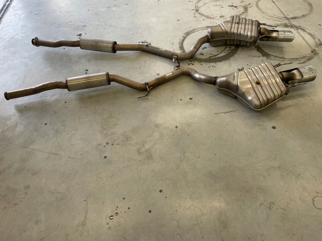 Купить Mercedes s klasa s600 v12 222 a2224911100 a2224911000 гаситель выхлоп левый оригинальный номер