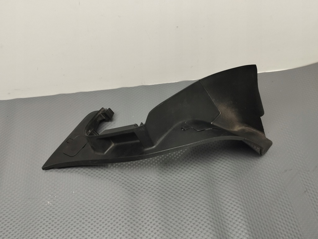 фото №5, Молдинг захист лампи лівий задня bmw 2 20979020