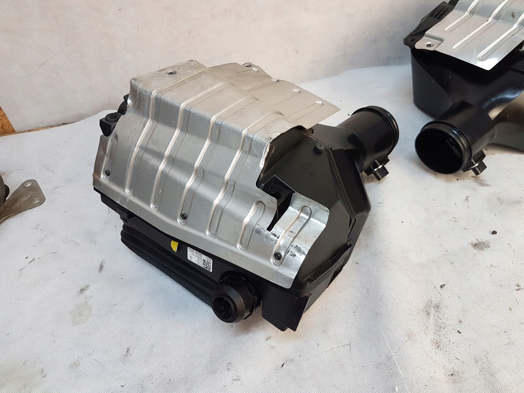 фото №13, Audi r8 4s 5.2 v10 fsi корпус фильтра 4s0133843b 4s0133844b