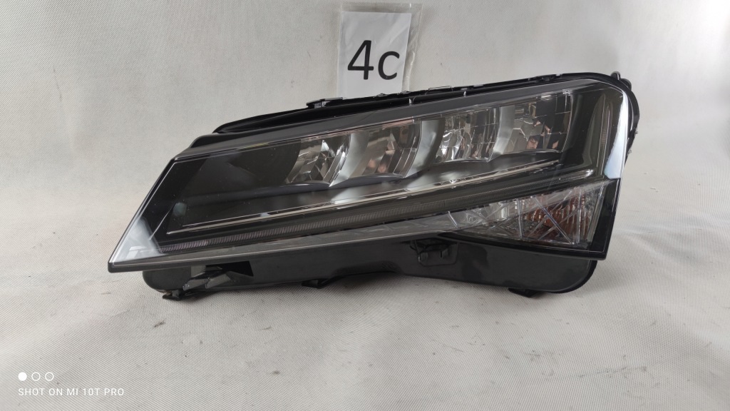 Купити Skoda superb 3 рестайлінг  full led лівий фара