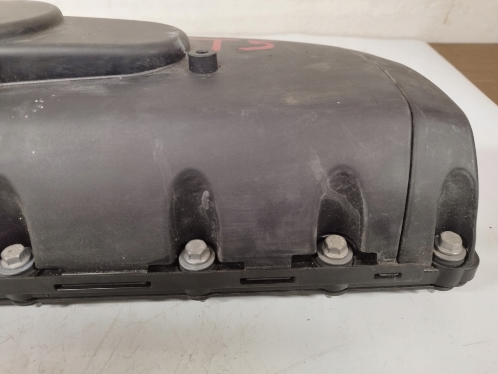 фото №6, Vw t5 крышка клапанов 070103469b