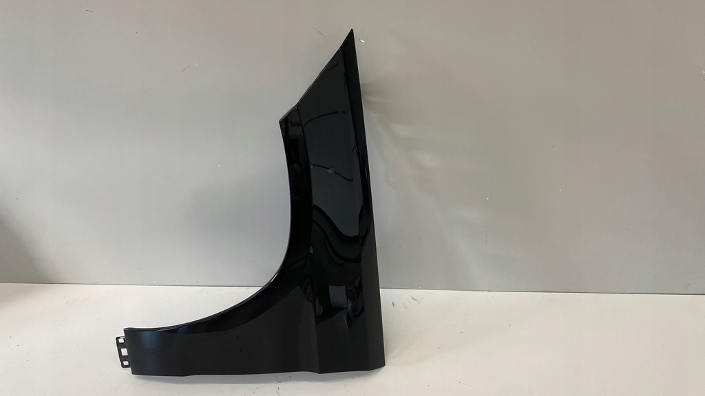 фото №1, Крила лівий перед mercedes gl w166 x166 колір 040 оригінал