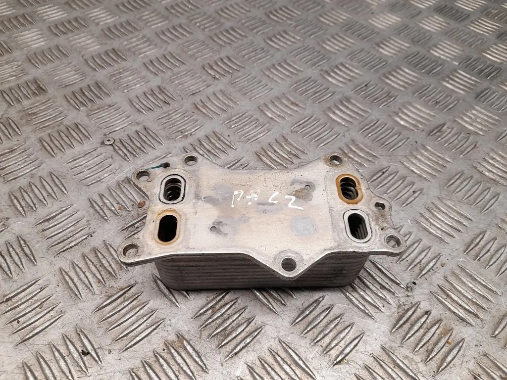 фото №1, Chrysler pacifica 6790424411a радиатор масла