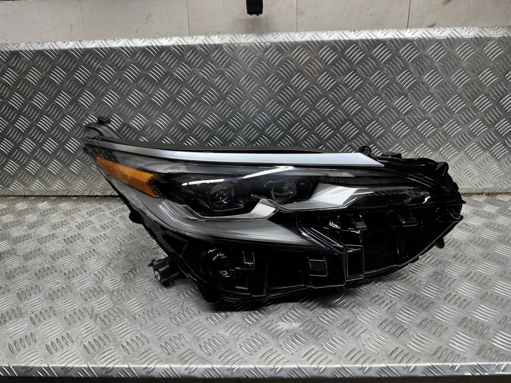 фото №9, Toyota sienna 2021 лампа фара правая левая platinum nowa