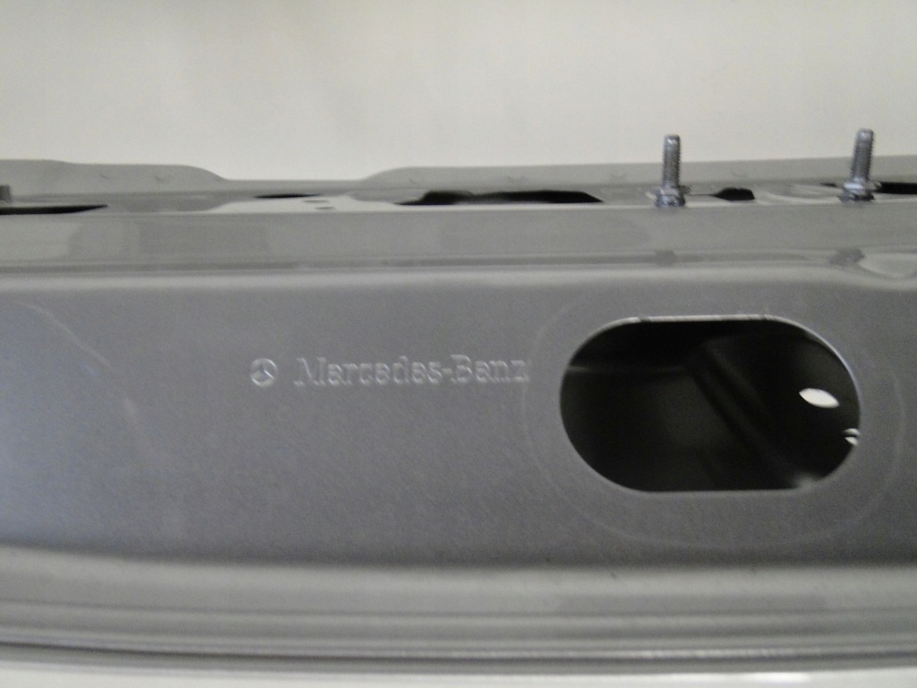 Mercedes eqa h243 243 крышка багажника задняя багажника задний  серебристая Оригинал