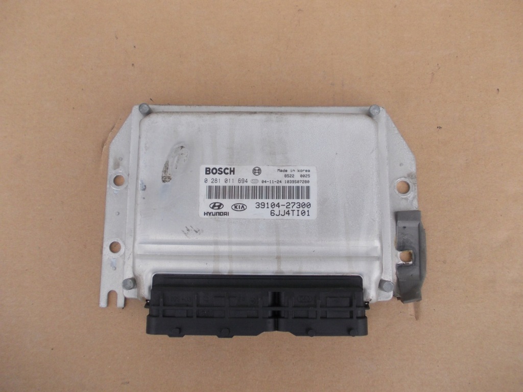 фото №1, Бортовой компьютер hyundai tucson i 2.0 crdi 0281011694