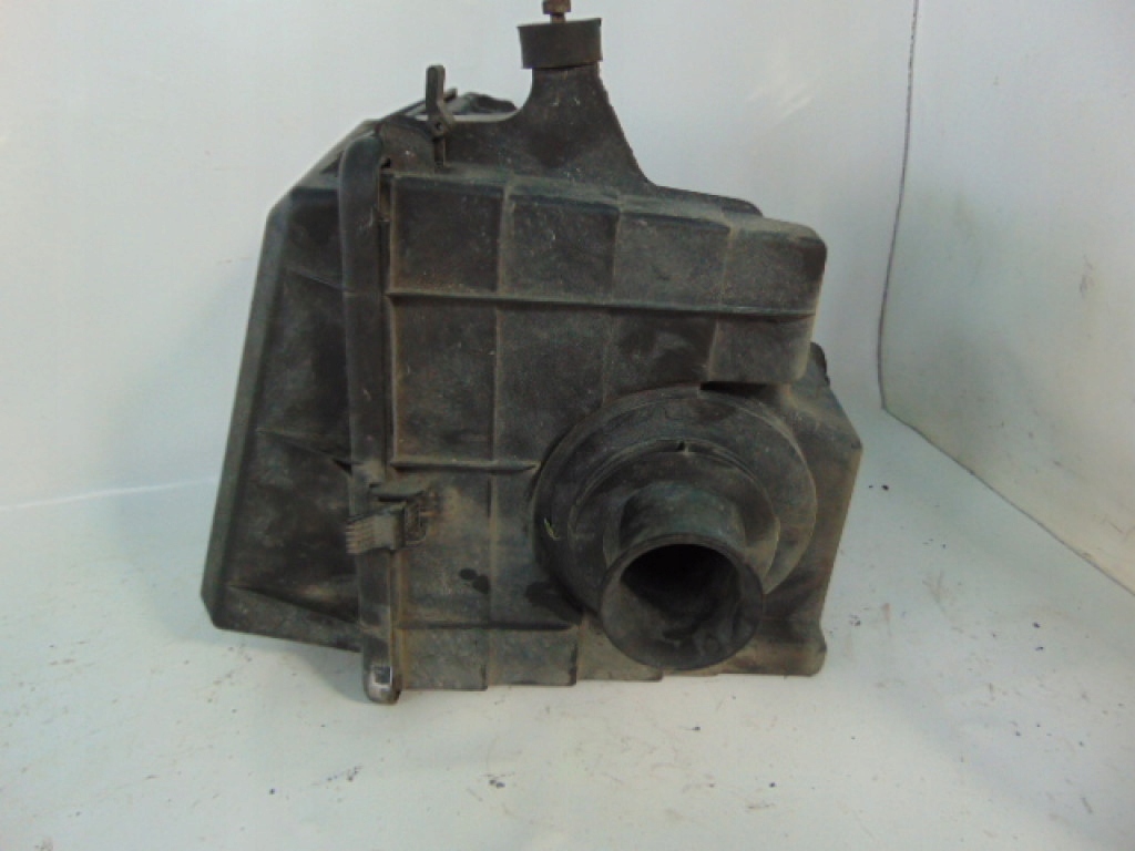 фото №2, Bmw seria 3 корпус. фильтр pow ---