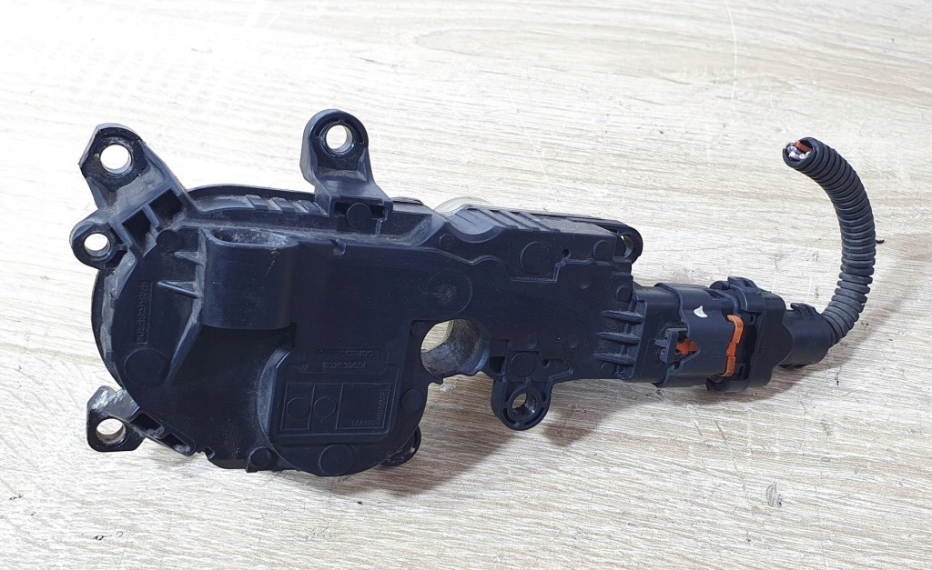 фото №1, Citroen c4 picasso ii 2 13- 1.6 ehdi корпус термостата 1102639s01