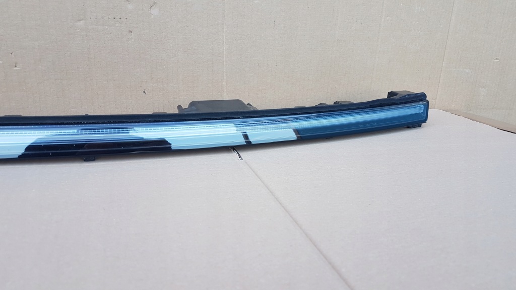 фото №5, Лампа перед накладка mercedes eqa led