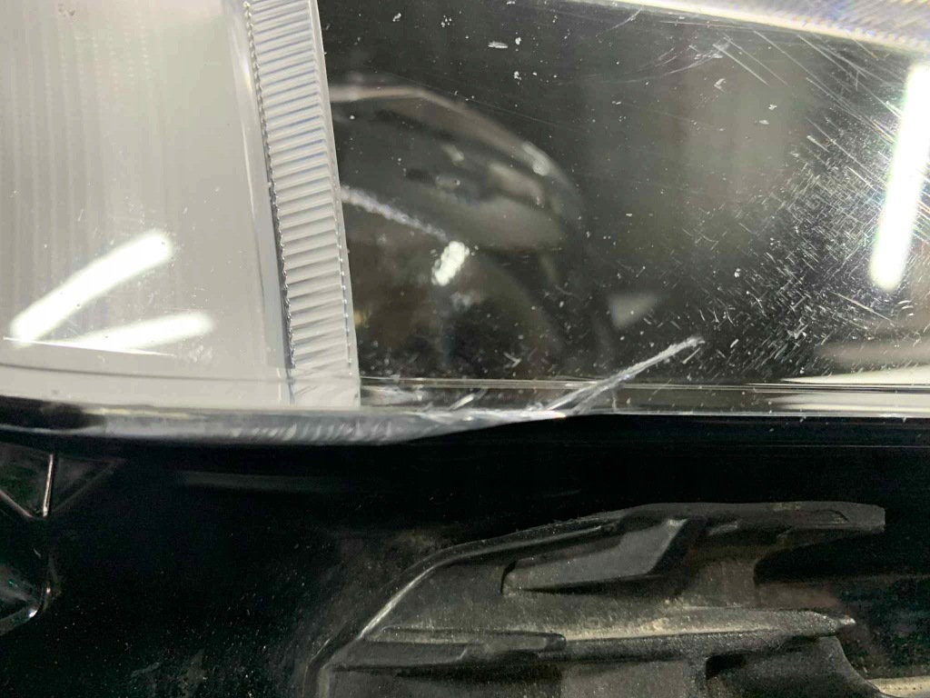 Polestar 2 лампа права pixel led 31698071 t141000021114 Недорого