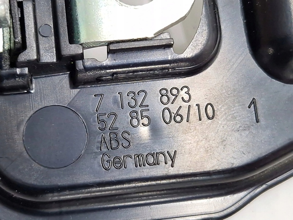 фото №6, Bmw 1 e81 e87 2008 крепление багажника