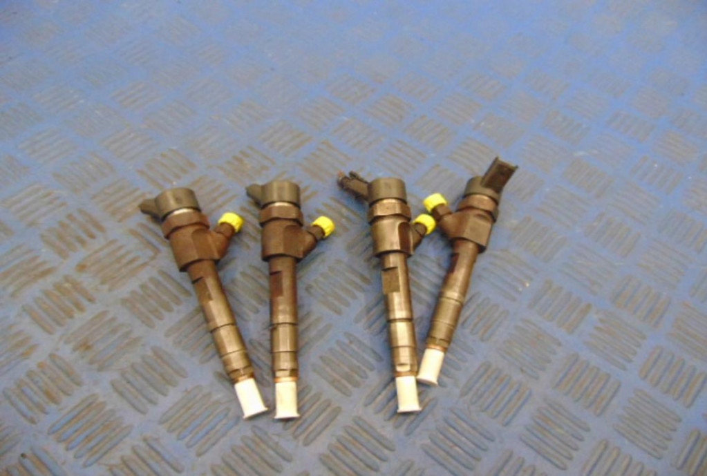 фото №5, Renault megane ii 1.9dci форсунка дизель 8200100272