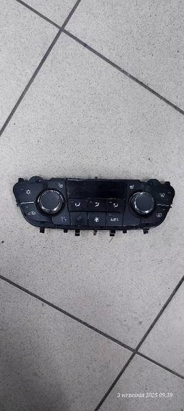 фото №1, Панель обдув 13273098 opel insignia a 08-