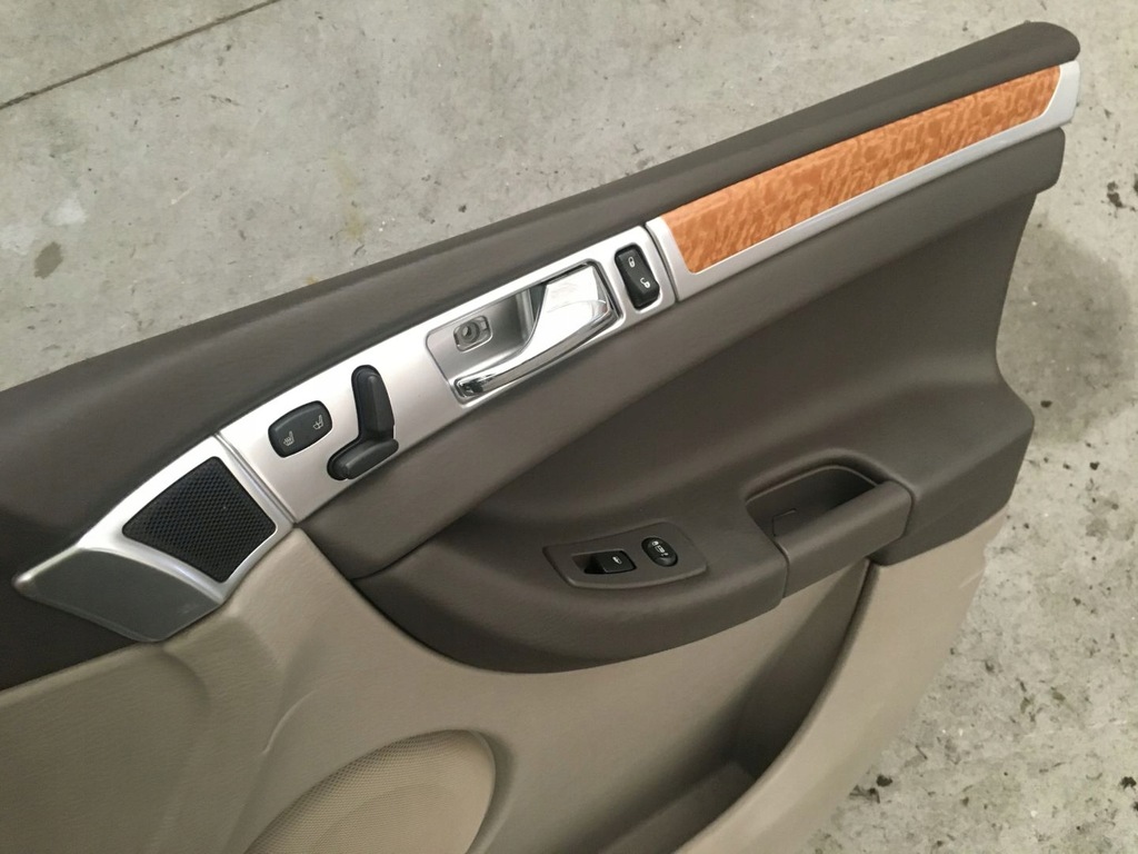 фото №11, Chrysler pacifica 03-07 обшивка дверь p перед задняя