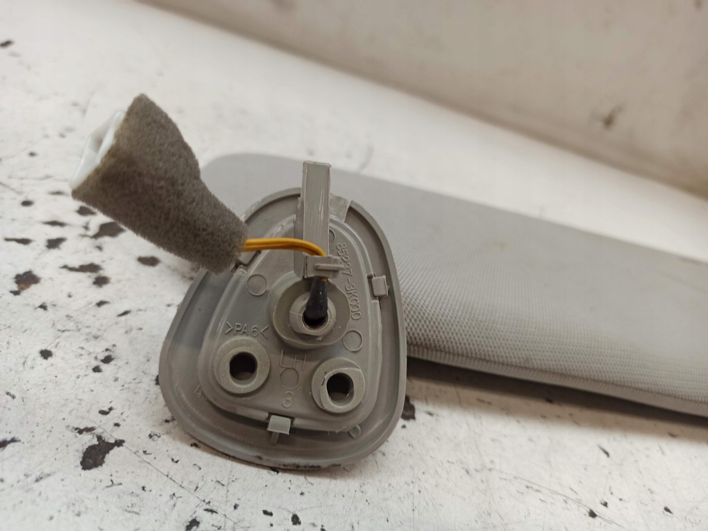 фото №12, Hyundai sonata v 2.4 защита козырёк солнцезащитная левая 852013k621qd