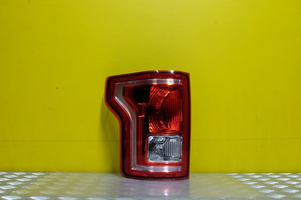 фото №1, Ford f150 2015 2016 2017 лампа задня ліва задня usa