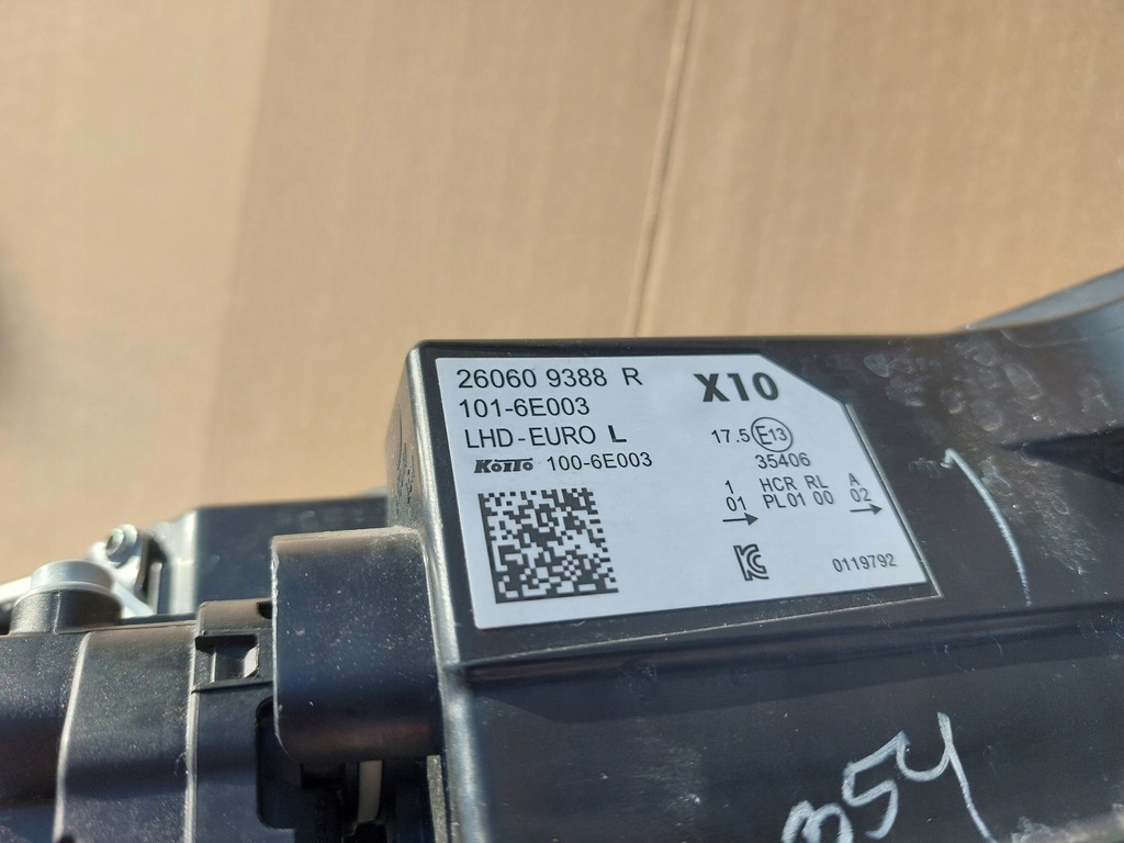 фото №9, Лампа передняя левая renault zoe full led 19-