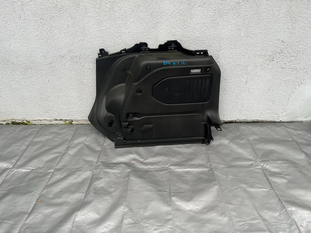 фото №1, Jeep renegade обшивка багажника оббивка задня права 2015-