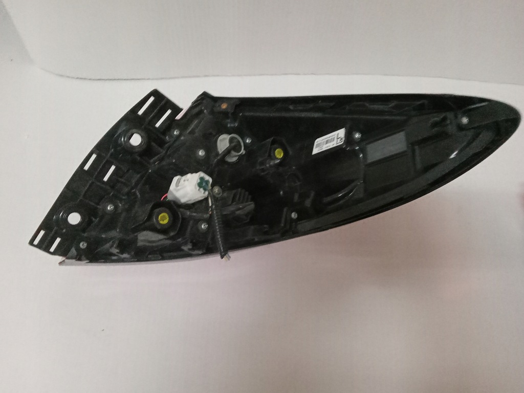 фото №5, Toyota chr ch-r лампа задня задня rh/lh