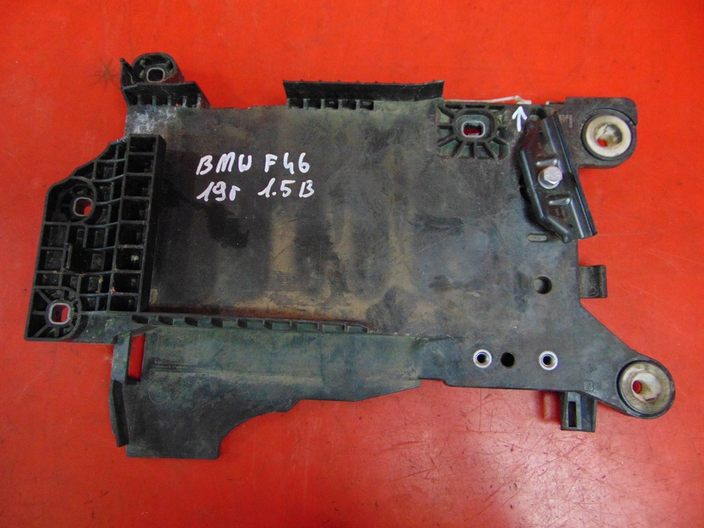 фото №1, Bmw 2 f46 f45 основание кронштейн аккумулятор
