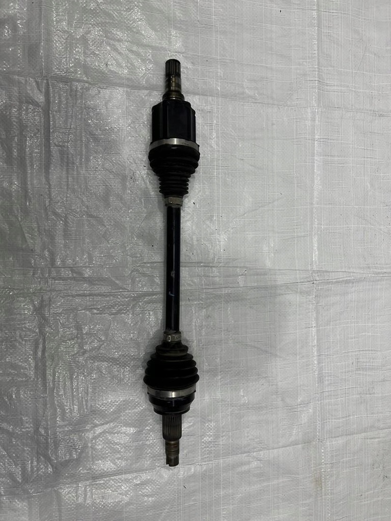 фото №1, Maserati levante приводной вал левая