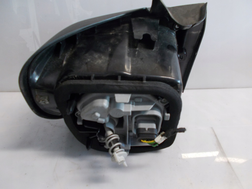 фото №2, Лампа задняя правая jeep renegade