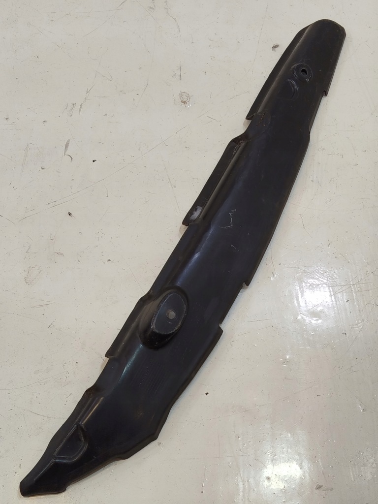 фото №1, Шумоизоляция защита крыла правая audi a3 8v 8v0821112c